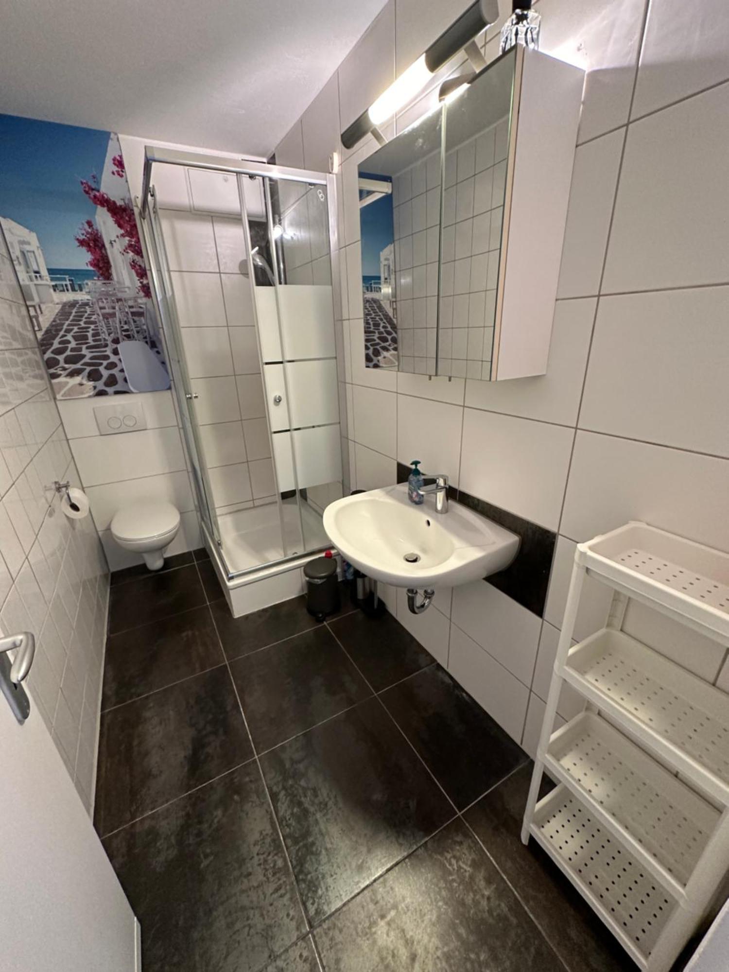 הרטן Moderne Ferienwohnung Fuer 4-5 Personen Mitten In Herten*Netflix*Nespresso מראה חיצוני תמונה